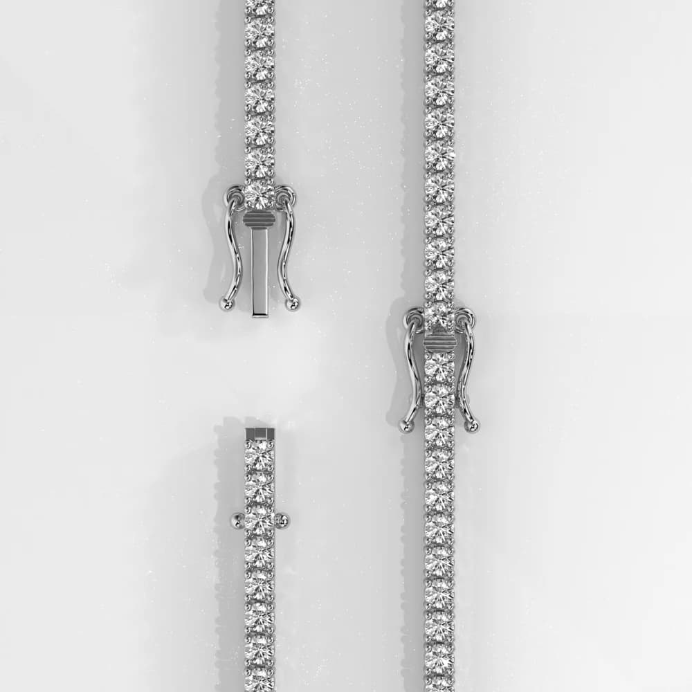 Same bracelet in white gold, lifestyle view