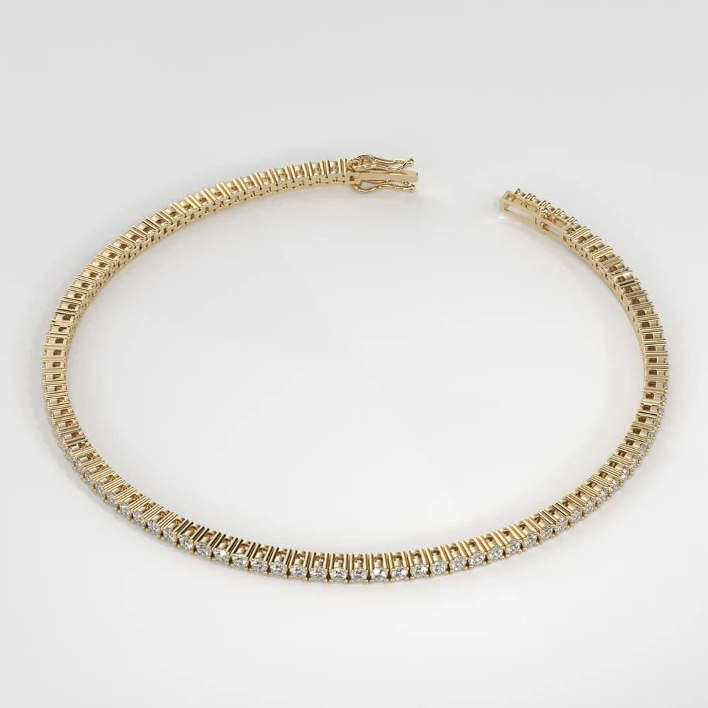 Same bracelet in yellow gold, three-quarter view